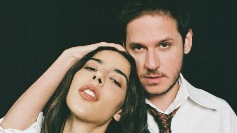 Rubel e Marina Sena lançam um novo single em parceria.