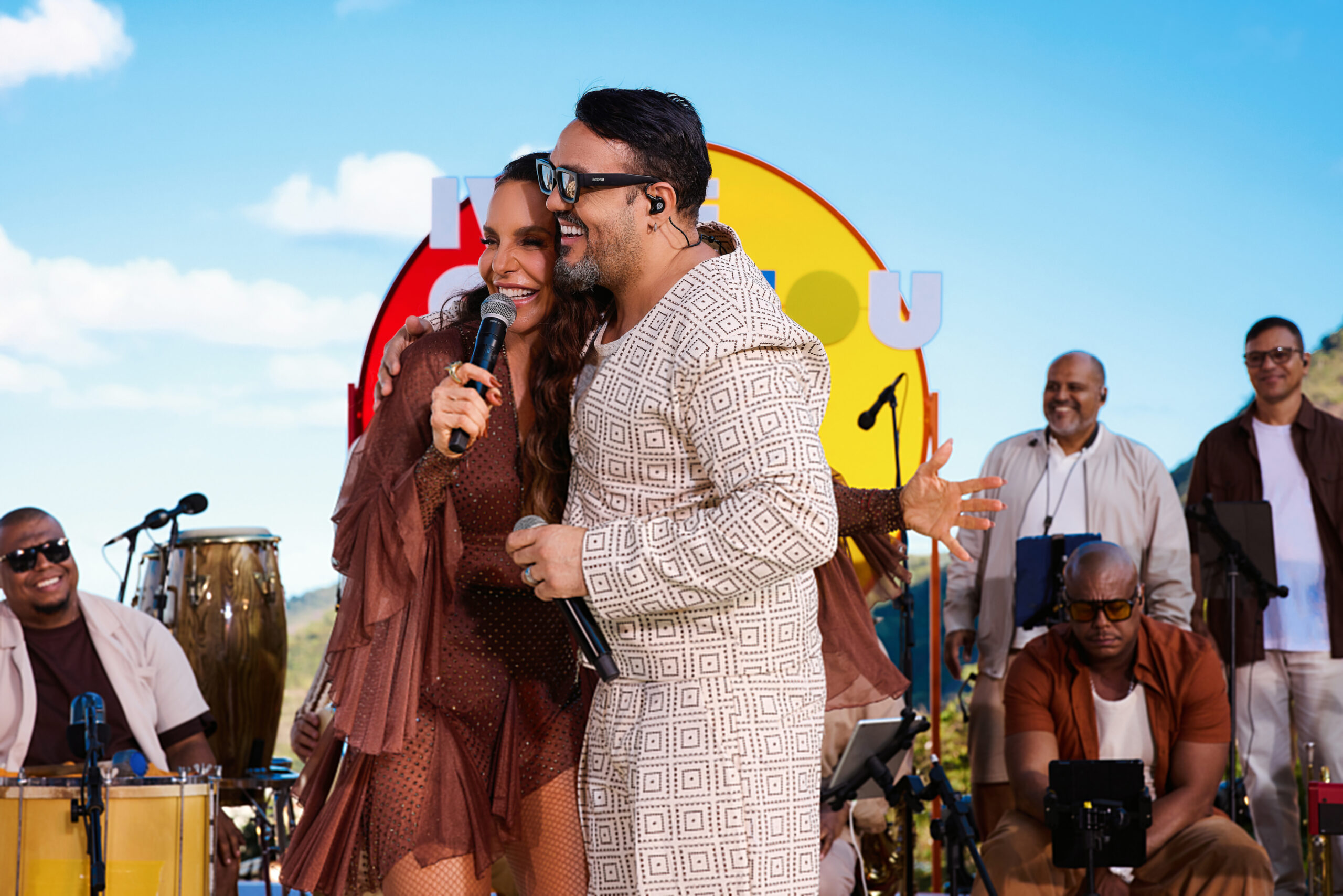 Ivete Sangalo lança primeira faixa do projeto “Ivete Clareou”, a inédita “Nem Precisa Responder” com participação de Belo.