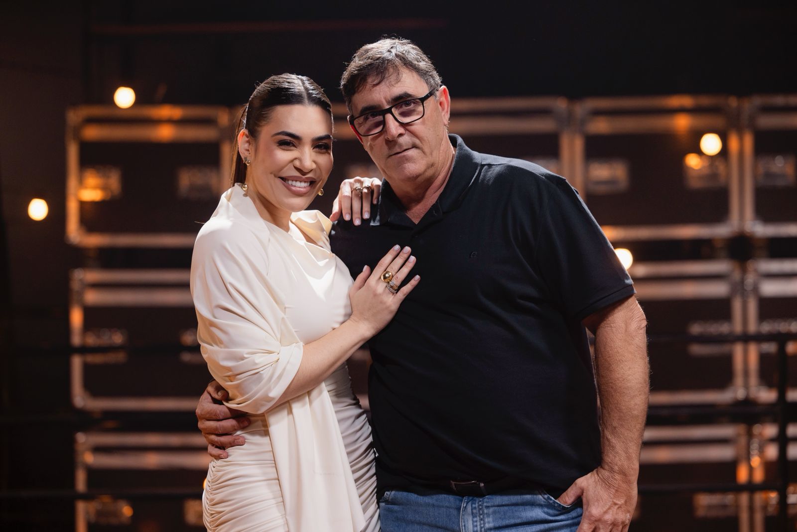 Naiara Azevedo lança “Bênção, Pai”, em emocionante homenagem.