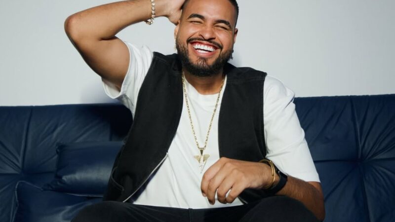 Yan comanda a maior edição da label “PagodYANdo” no Rio no feriado de 15 de novembro.