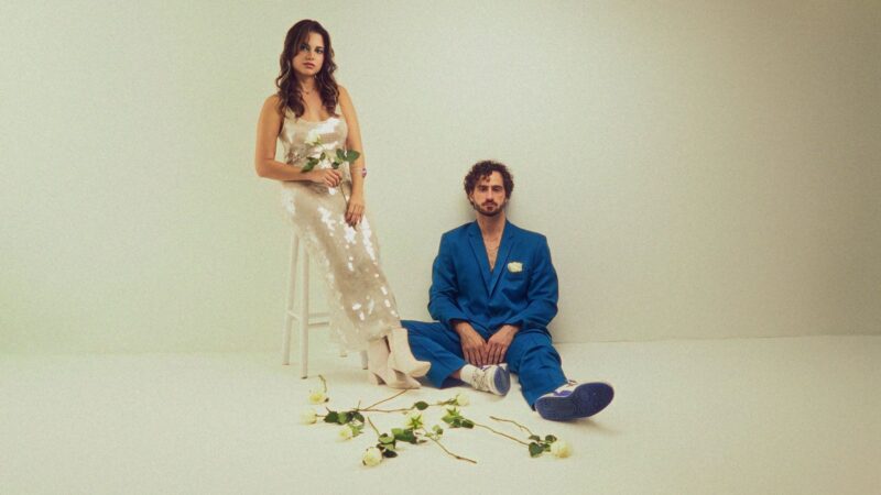 Duo Oceana canta o encontro e o afeto em single de estreia.