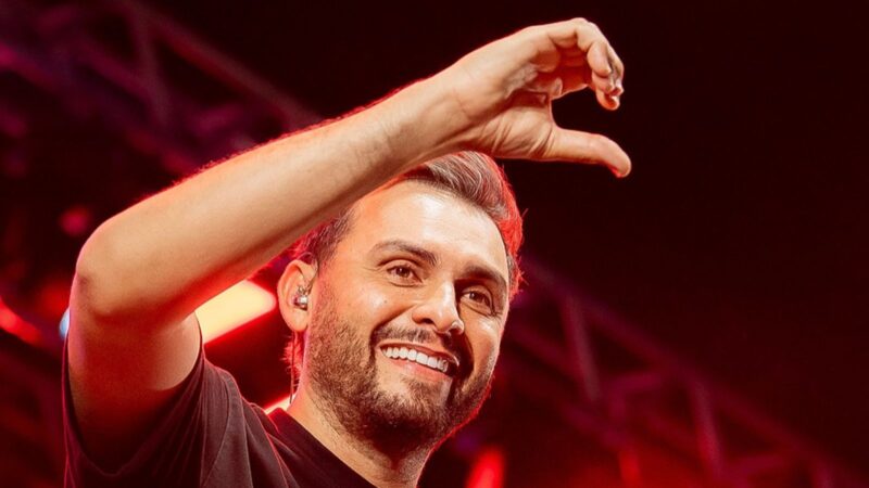 Mano Walter desembarca em Campina Grande para show especial no Parque Maria da Luz.