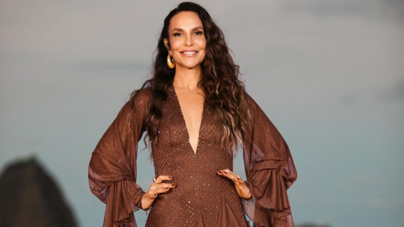 Ivete Sangalo homenageia Clara Nunes e entrega o registro de seu amor pelo samba.