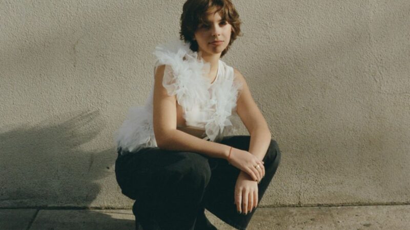 Flor Gil estreia EP Melíflua no Manouche, no Rio de Janeiro.