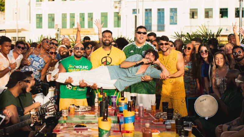 ‘Na Farra’: Nattan e Menos é Mais anunciam turnê que celebra a mistura de ritmos.