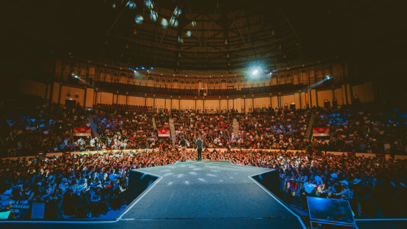 Zé Neto & Cristiano encerram label Intenso em Portugal, com ingressos esgotados em Lisboa e casa cheia no Porto.