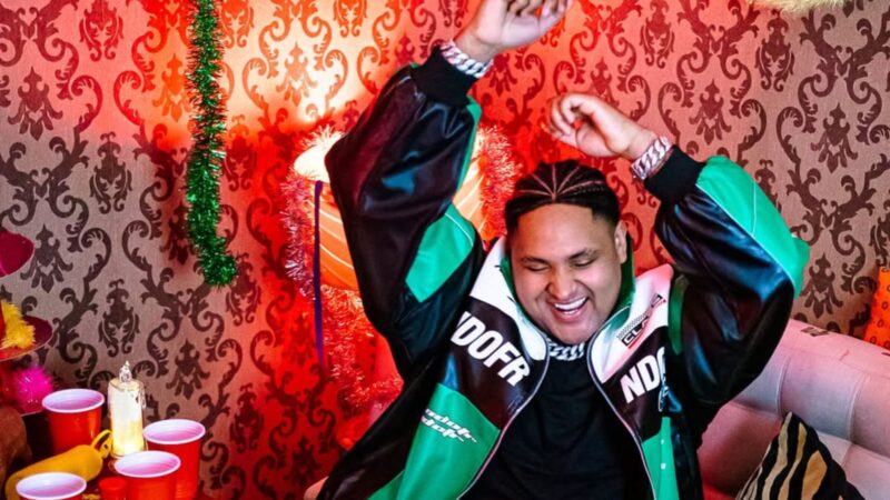 Kevin o Chris lança “Curtindo o Natal”