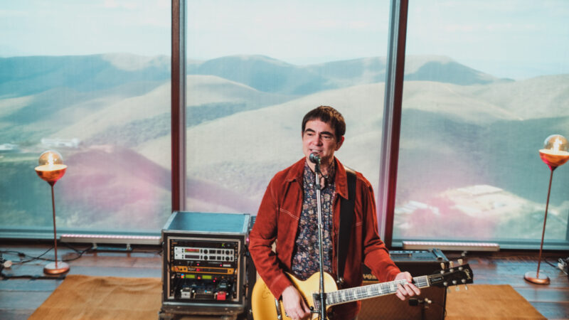 Samuel Rosa disponibiliza álbum Rosa Sessions completo no Youtube.