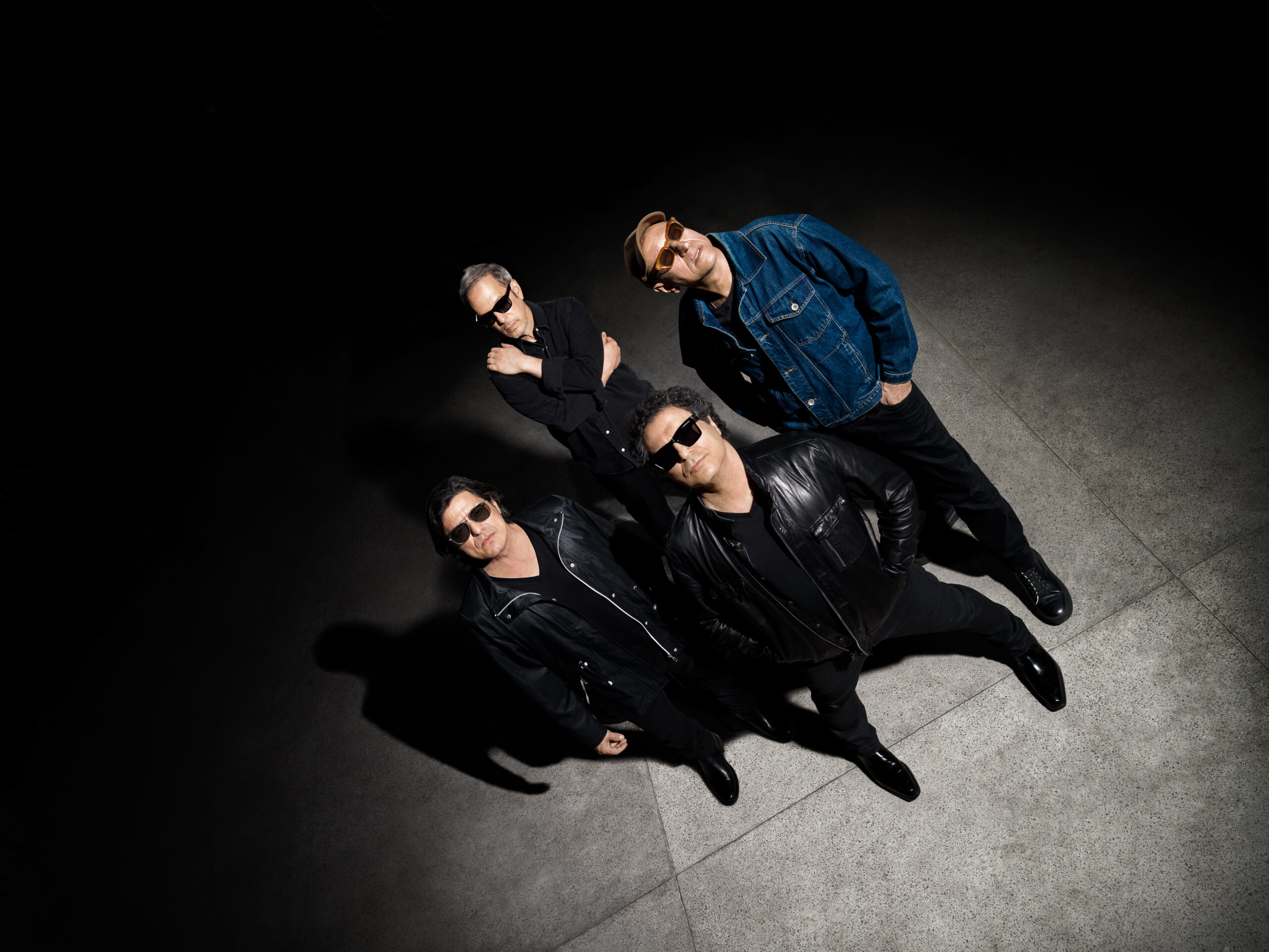 Barão Vermelho Encontro reúne formação original da banda e conta com Ney Matogrosso nos shows de São Paulo e do Rio de Janeiro.