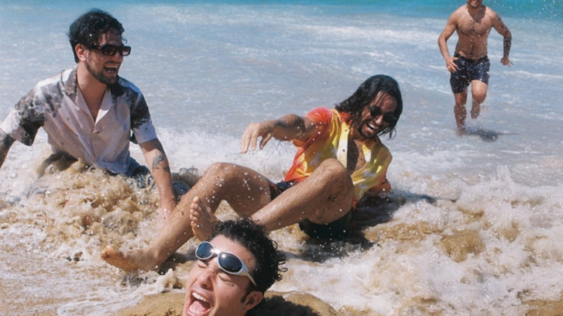 Lagum anuncia turnê de verão 2026.