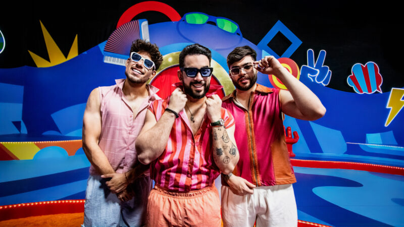 Superfantasticamente: Henry Freitas lança sua aposta para o verão ao lado de Núzio Medeiros e Kadu Martins.