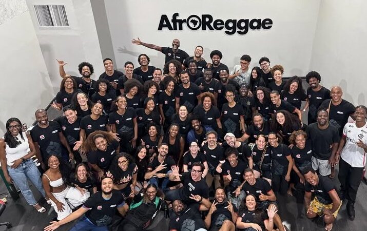 AfroReggae recebe o ator Emilio Orciollo Netto em workshop para alunos do Curso de Formação de Atores.