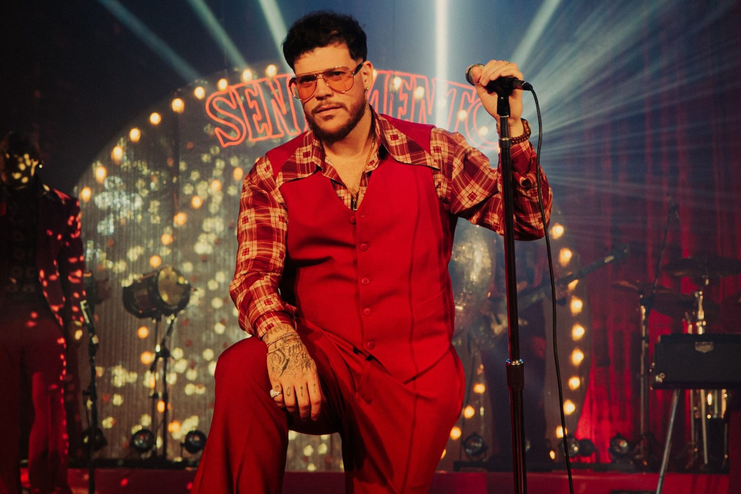 Com 12 faixas inéditas, Ferrugem divulga capa do álbum “Sentimento”