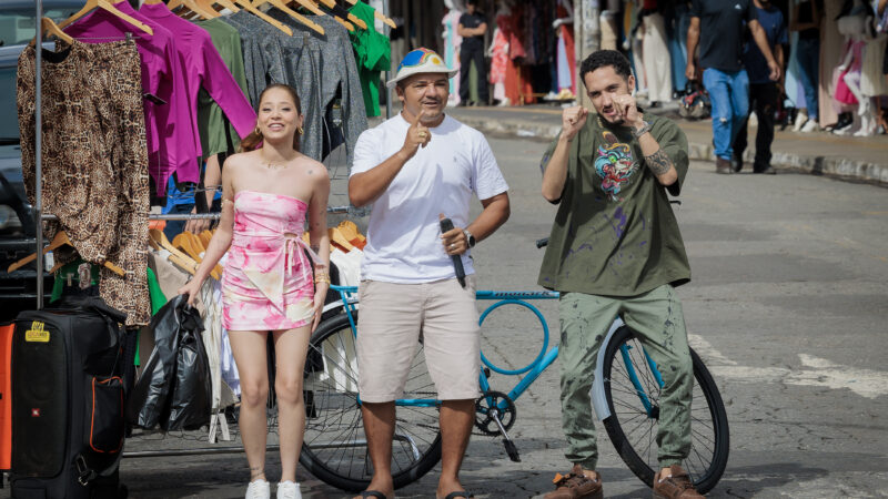 Marília Tavares grava o videoclipe de “Brincadeira Gostosa” ao lado de Grelo e Theuzinho em Goiânia.