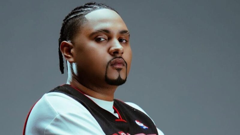 O “brabo” está de volta com “Pouca Idade (Sem Ko Ko)”, novo single que promete dominar os fluxos.