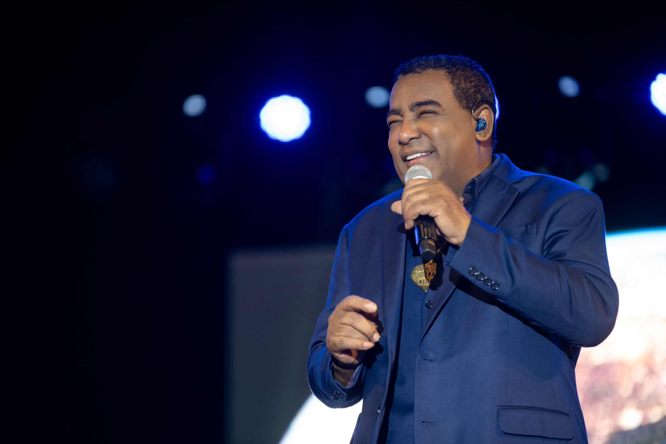 Raça Negra abre vendas para show especial de Dia dos Namorados em São Paulo.