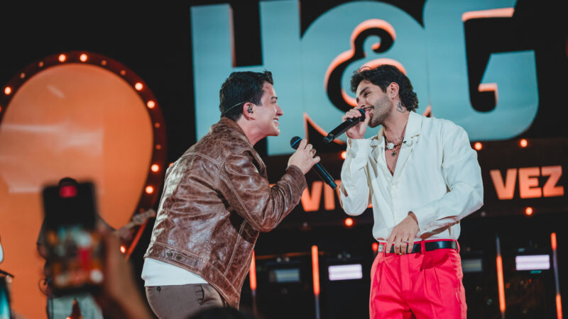 Hugo e Guilherme reúnem clássicos do sertanejo universitário no EP ‘No Pelo 360 – Ao Vivo em Cuiabá – Volume 1’