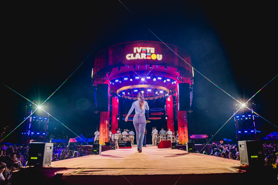 “Ivete Clareou” ganha primeira data internacional da turnê em 2026.