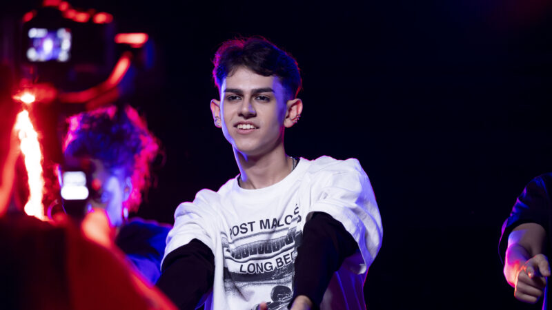 Inspirado em Tyla, Pedro Bustamante inicia nova fase com “Fascina”