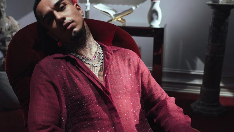 Veigh anuncia a gravação do audiovisual “EVOM – A Última Dança” em São Paulo.