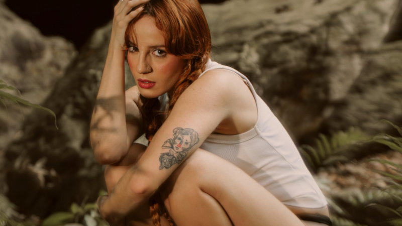 Cella celebra a Amazônia em “Encantaria”, novo single que mistura pop e carimbó, lançado nesta sexta, véspera do Dia Internacional das Florestas, em todas as plataformas.