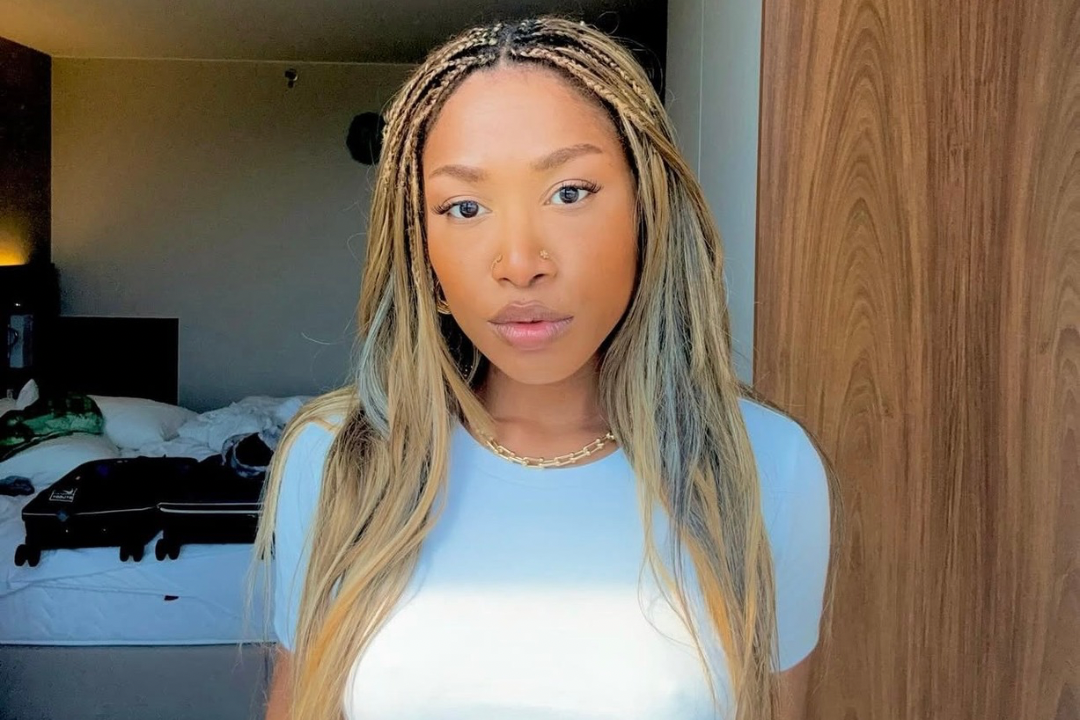 Ebony estreia no From The Block e amplia alcance internacional do rap brasileiro.