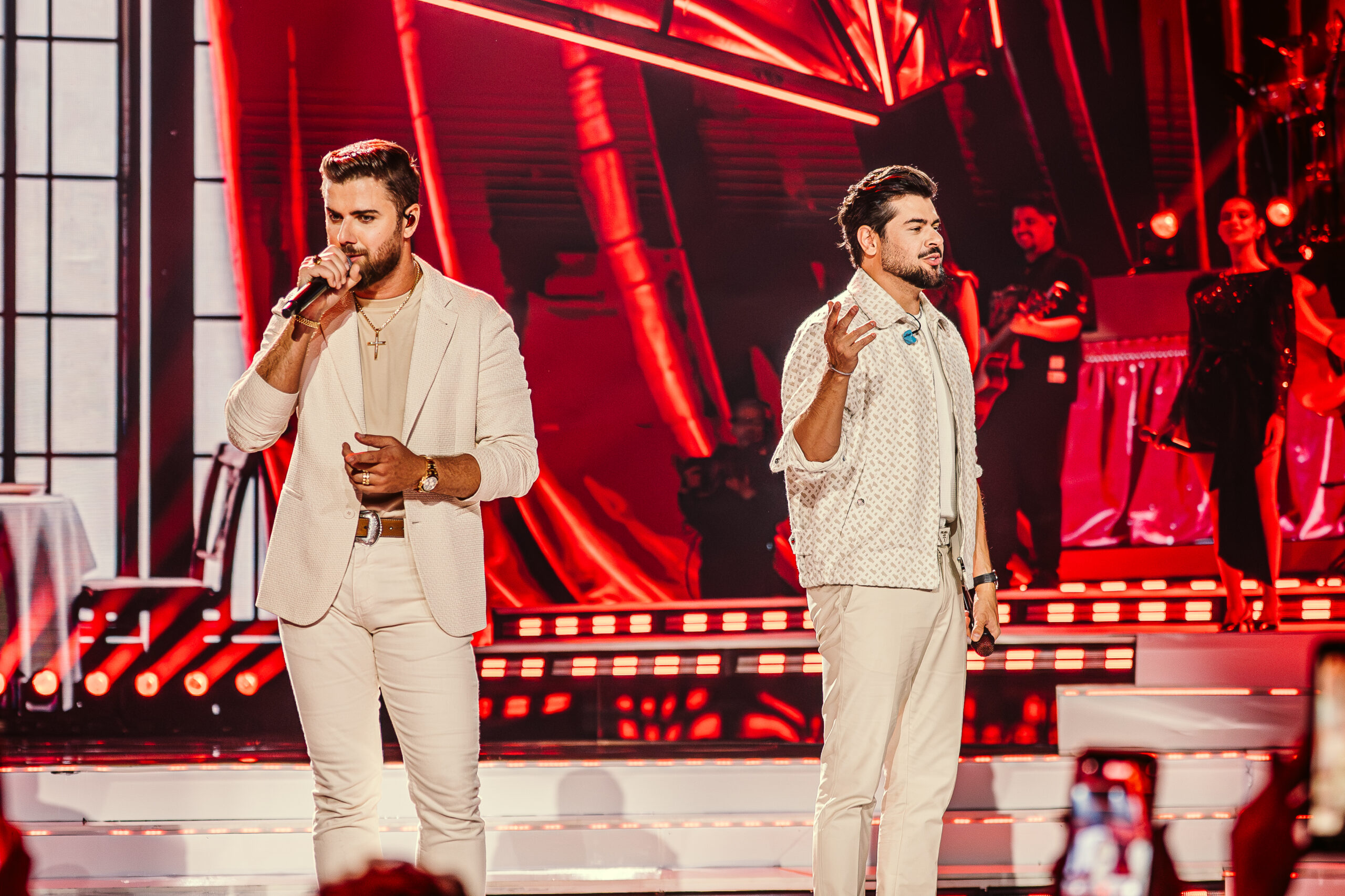 Com muita emoção, Zé Neto & Cristiano disponibilizam primeira parte do DVD “Vocês & Deus”