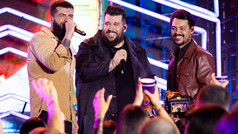 No auge, Panda lança “Guerra Diária” com Ícaro & Gilmar.