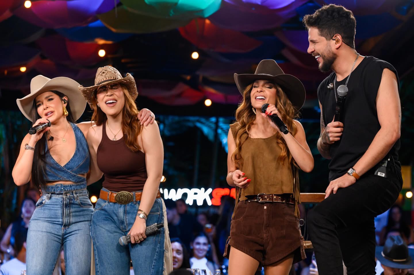 Goiânia vira resenha sertaneja com Maiara & Maraisa, Fred & Fabrício e Naiara Azevedo na gravação do “Sertanejo Série A”.