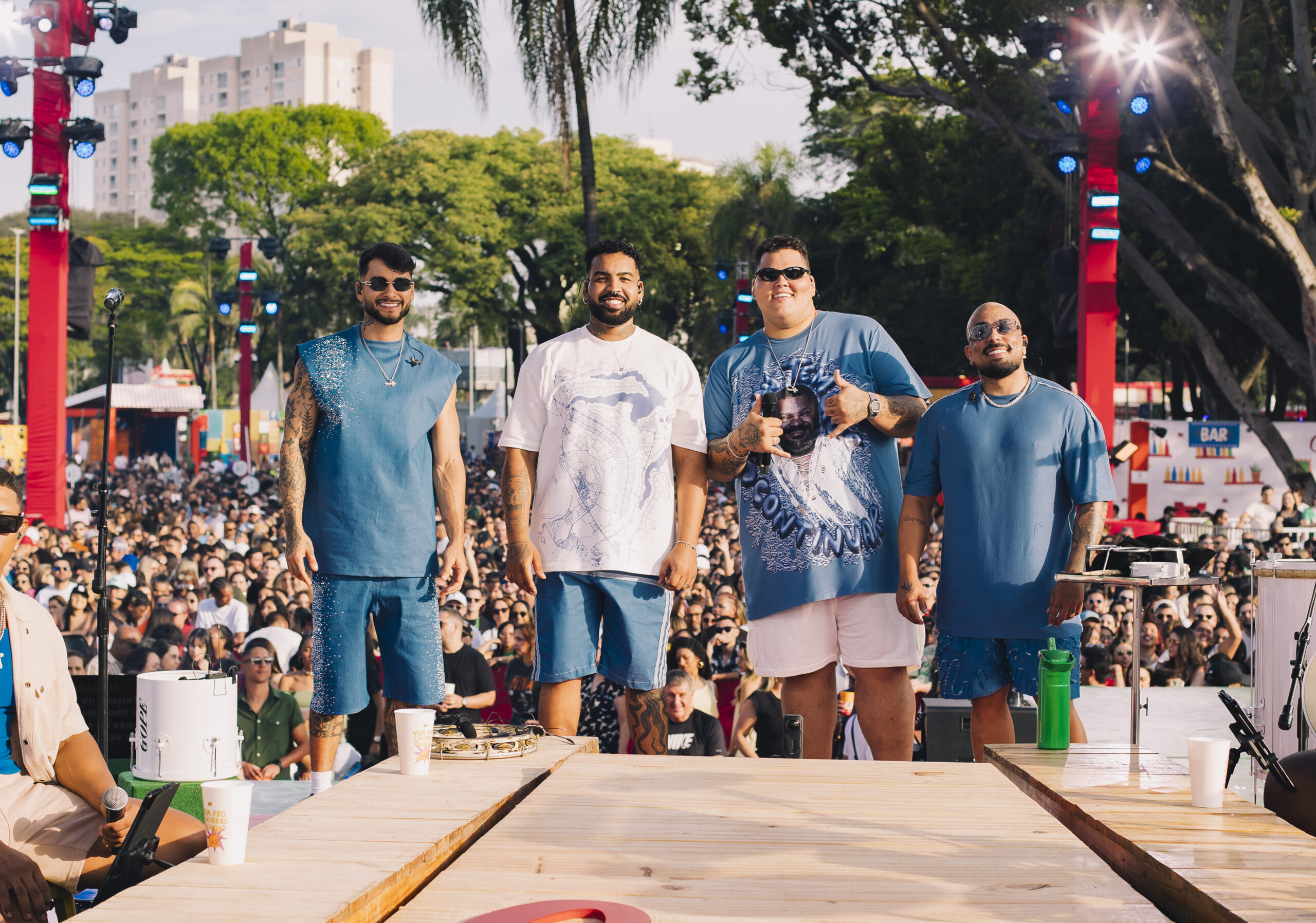 Turnê Churrasquinho, do Menos é Mais, chega a Fortaleza neste sábado (2).
