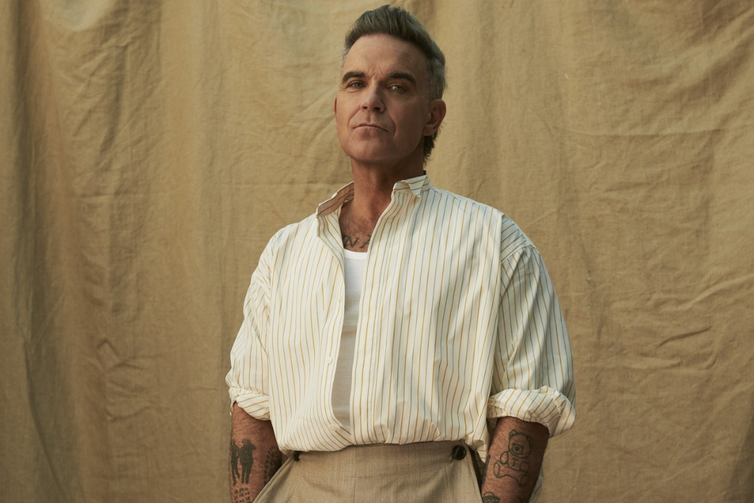 Robbie Williams volta ao Brasil em outubro com a turnê BRITPOP.