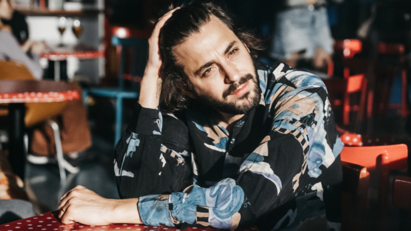 Salvador Sobral prepara primeiro álbum brasileiro: “A Flor do Recomeço”
