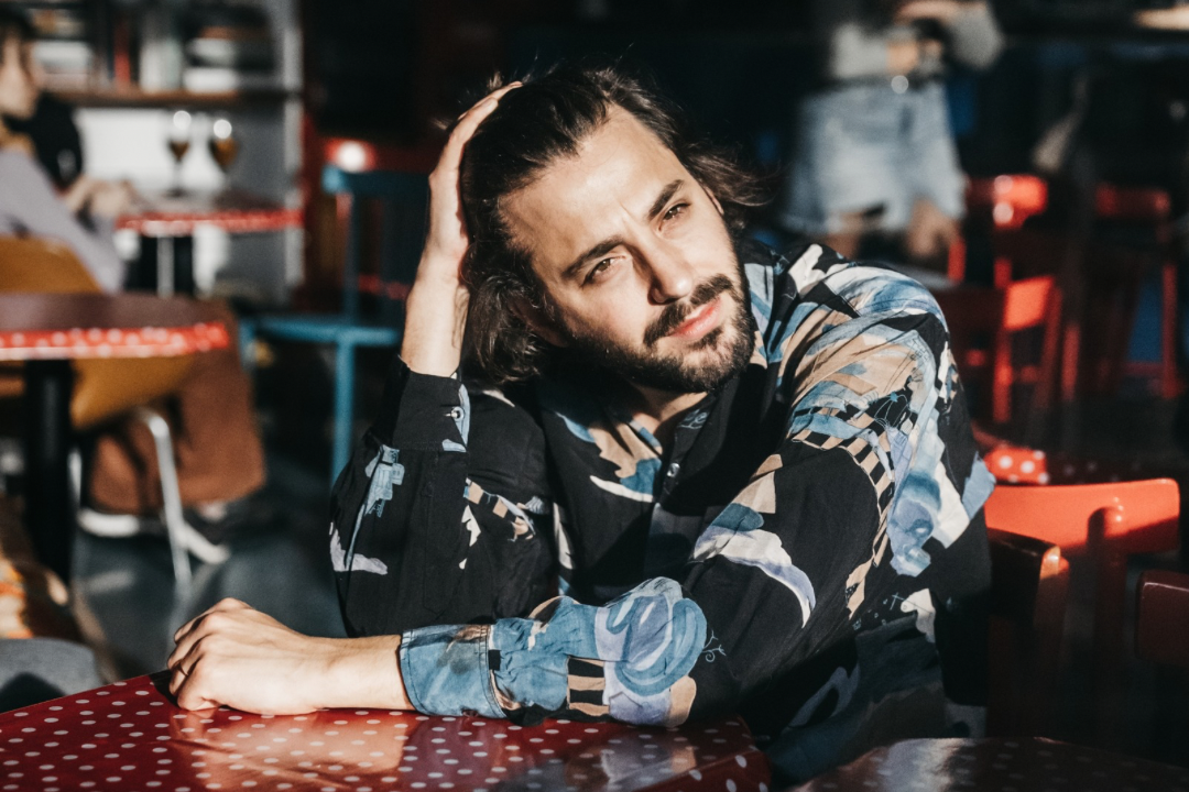 Salvador Sobral prepara primeiro álbum brasileiro: “A Flor do Recomeço”