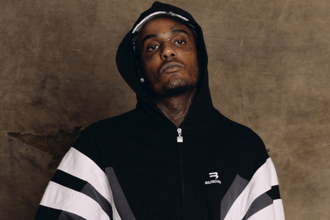 Derek lança “AR ANO” e apresenta álbum conceitual que transforma o rap em experiência imersiva.