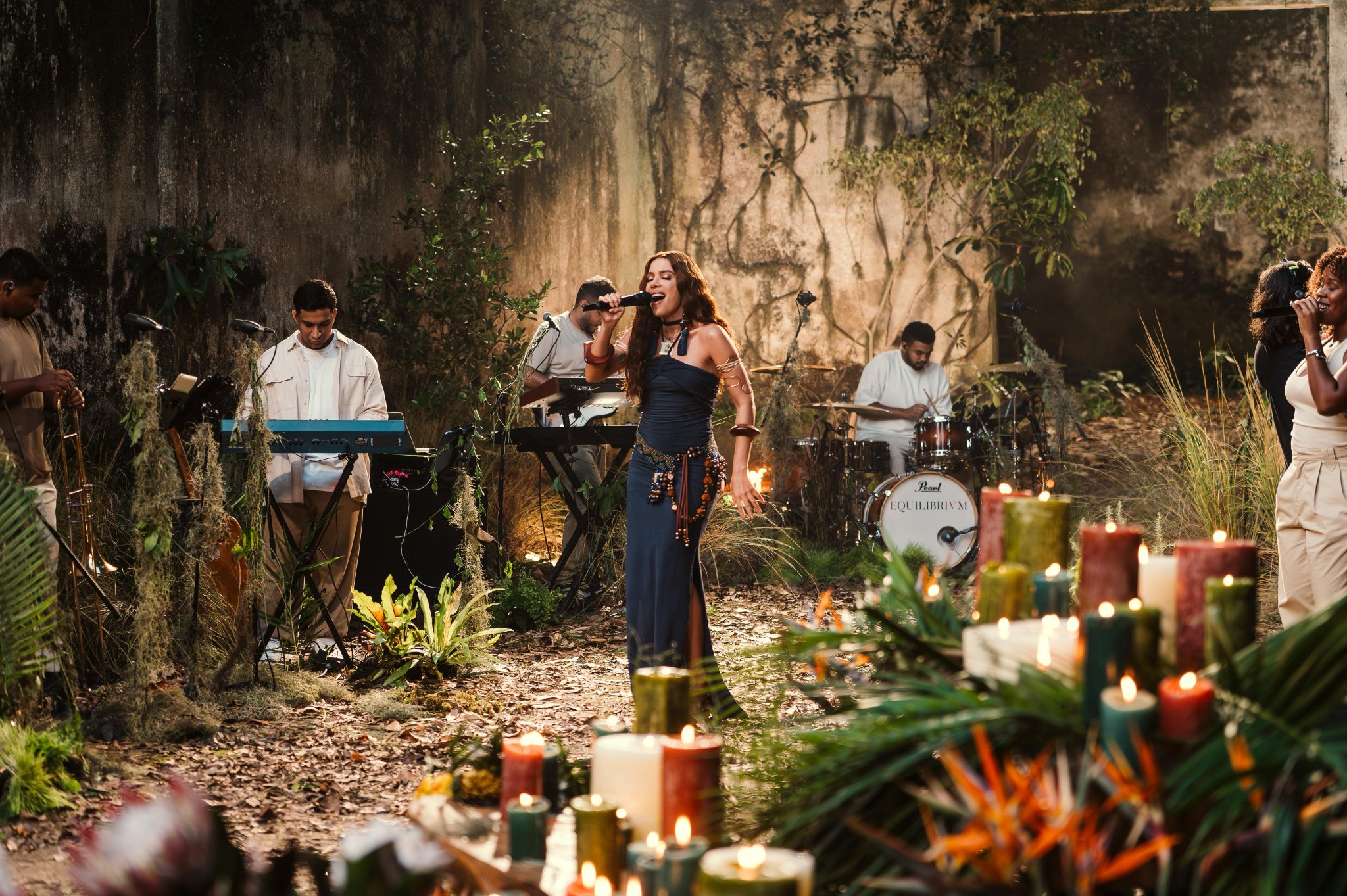 “Equilibrivm Tour”: Anitta divulga locais dos shows.