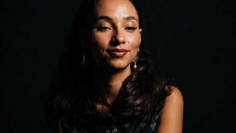 Bia Soull lança “2 L’S” no NOVA, da Podpah Records.