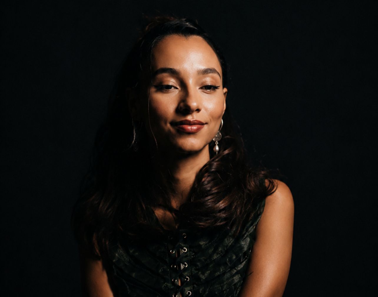 Bia Soull lança “2 L’S” no NOVA, da Podpah Records.