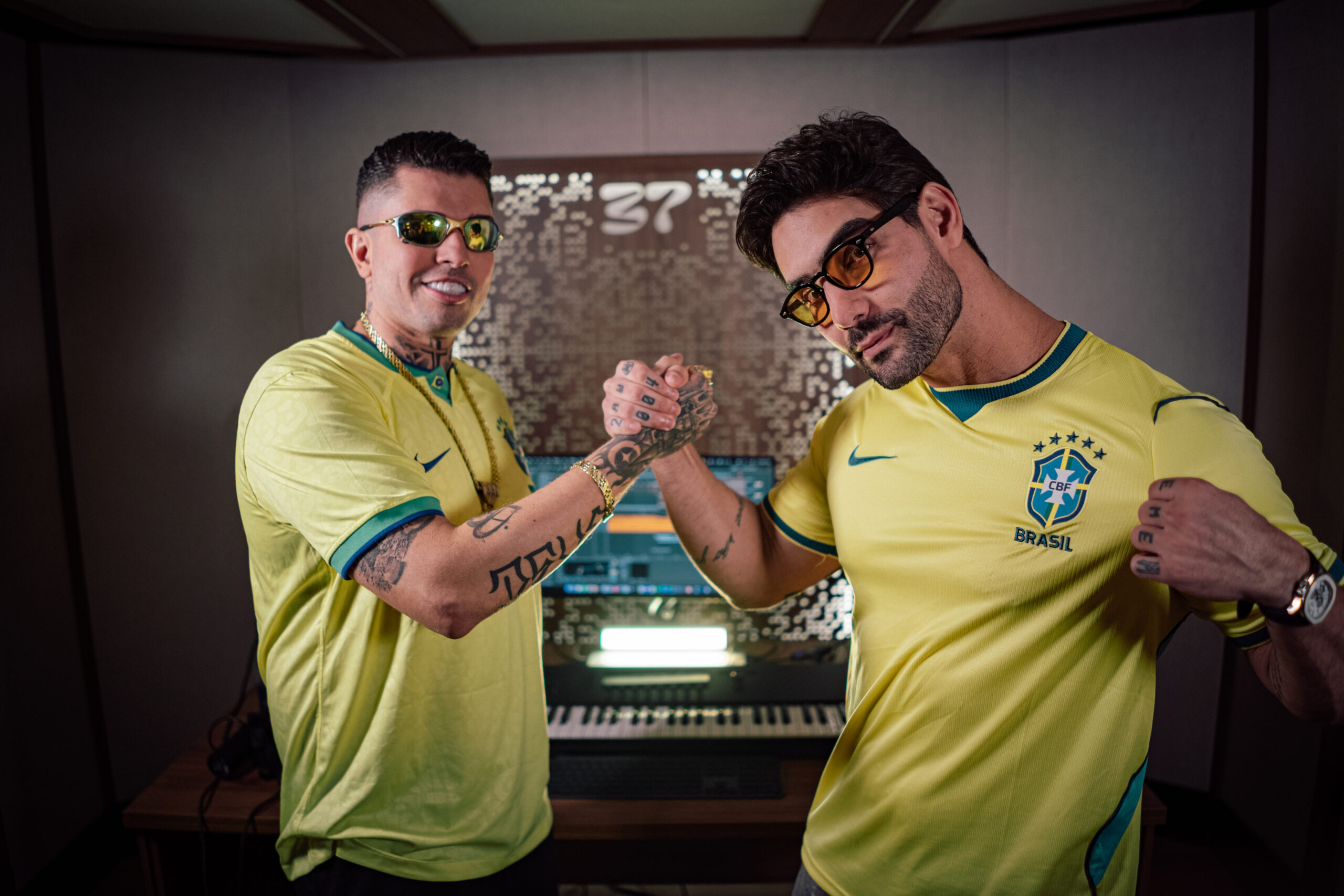 Em clima de Copa, EME Dj lança  “Lá Vem Golaço”