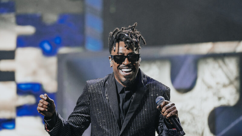 Vitinho e Pixote nesta sexta na Via Music Hall.