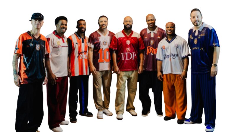 Turma do Pagode entra em campo com o primeiro tempo de “Turma Futebol Clube”