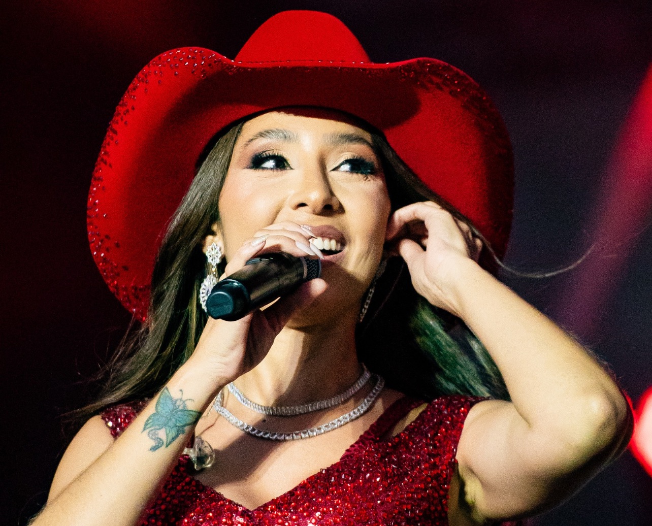 Galícia Cruz: Dezenas de shows em poucas semanas: os cuidados que ajudam artistas a enfrentar a maratona de São João.