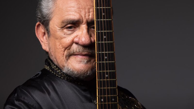 Zé Ramalho retorna ao palco do Espaço Hall, no próximo dia 18 (sábado), a partir das 20h.