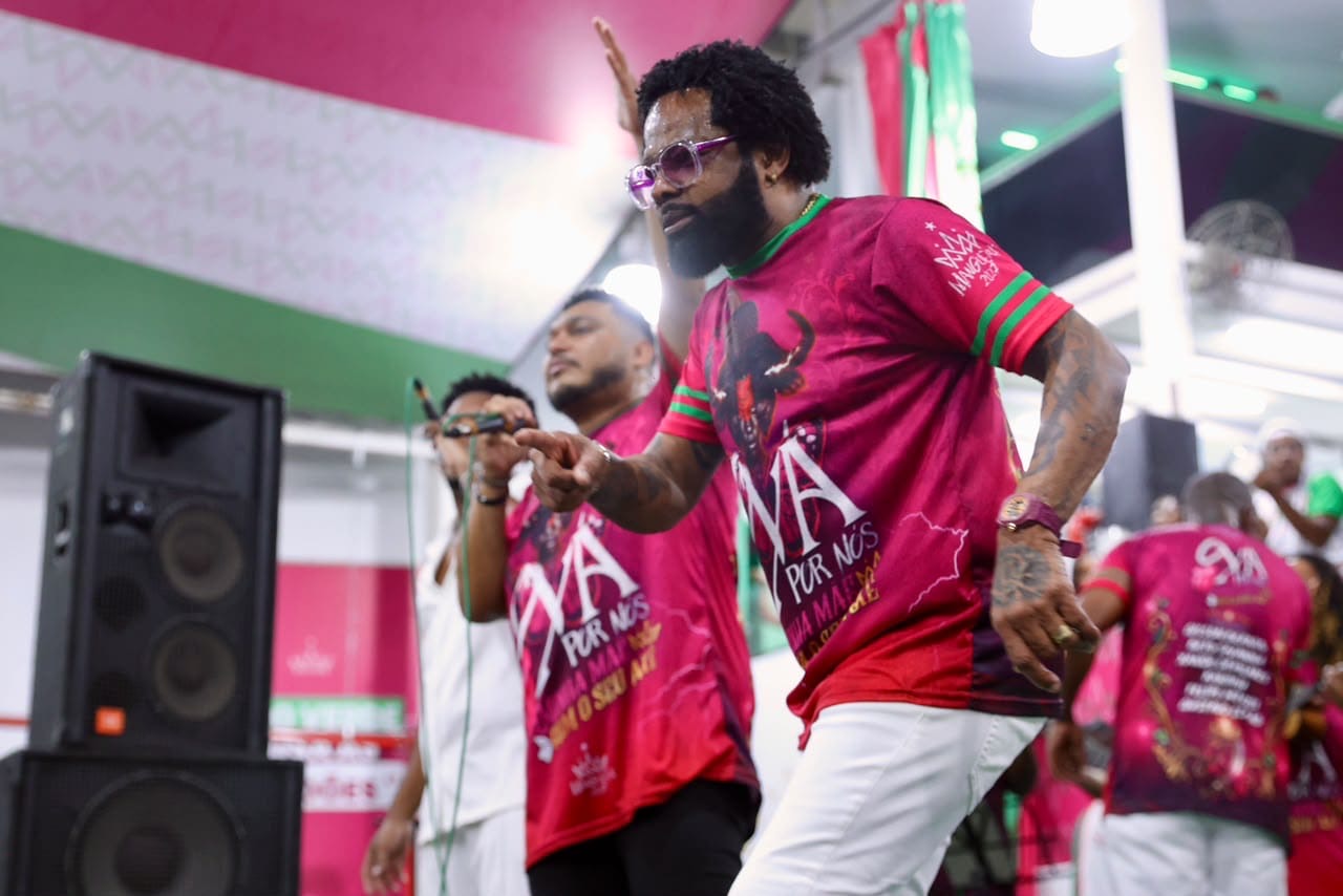 Samba 3 se destaca, avança com força máxima e desponta como um dos favoritos na disputa da Mangueira para o Carnaval 2027.