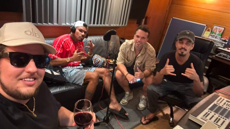 Naldo Benny e Papatinho estão confirmados no álbum do rapper Carlean.