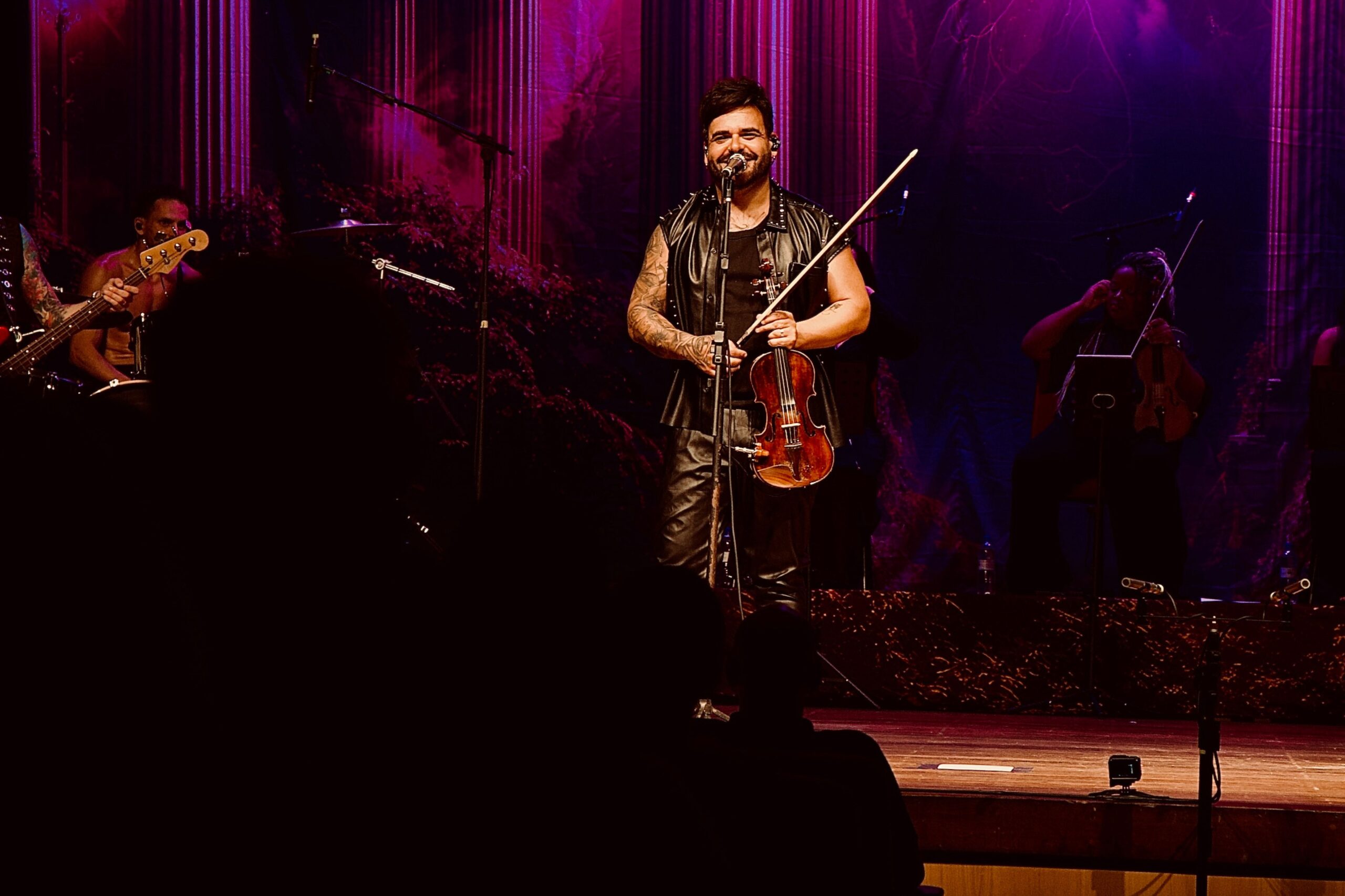 O espetáculo “Rock Concert ” acontece no Teatro Multiplan – VillageMall.