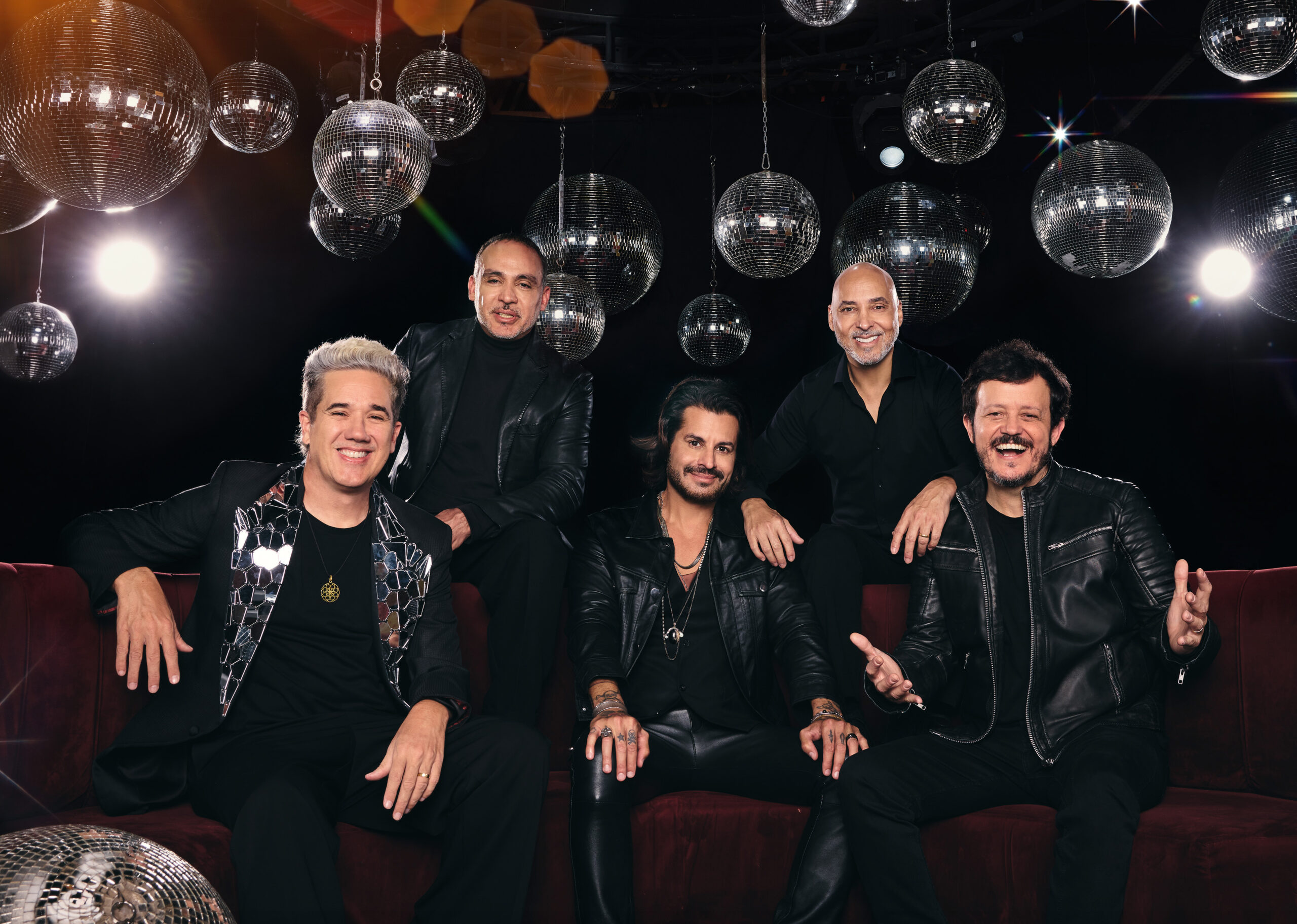 Jota Quest lança “Jota Quest & Tim Maia – Dance Enquanto é Tempo”, uma reverência à obra do rei da soul music brasileira.
