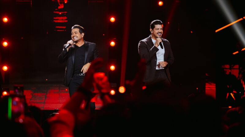 Henrique & Diego gravam novo DVD com repertório que celebra sucessos.