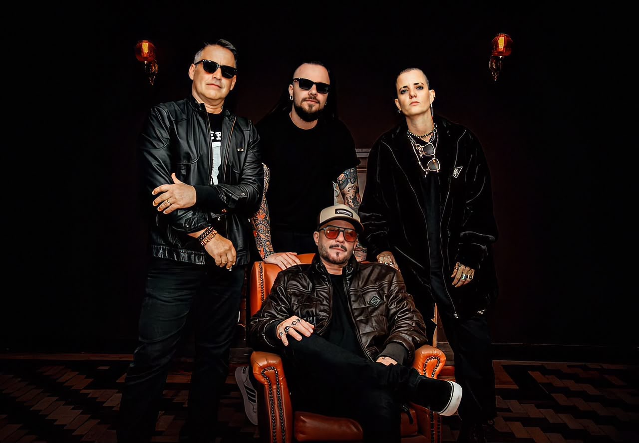 Urbana Legion apresenta o show “30 Anos | Para Sempre Renato Russo” em São Paulo.