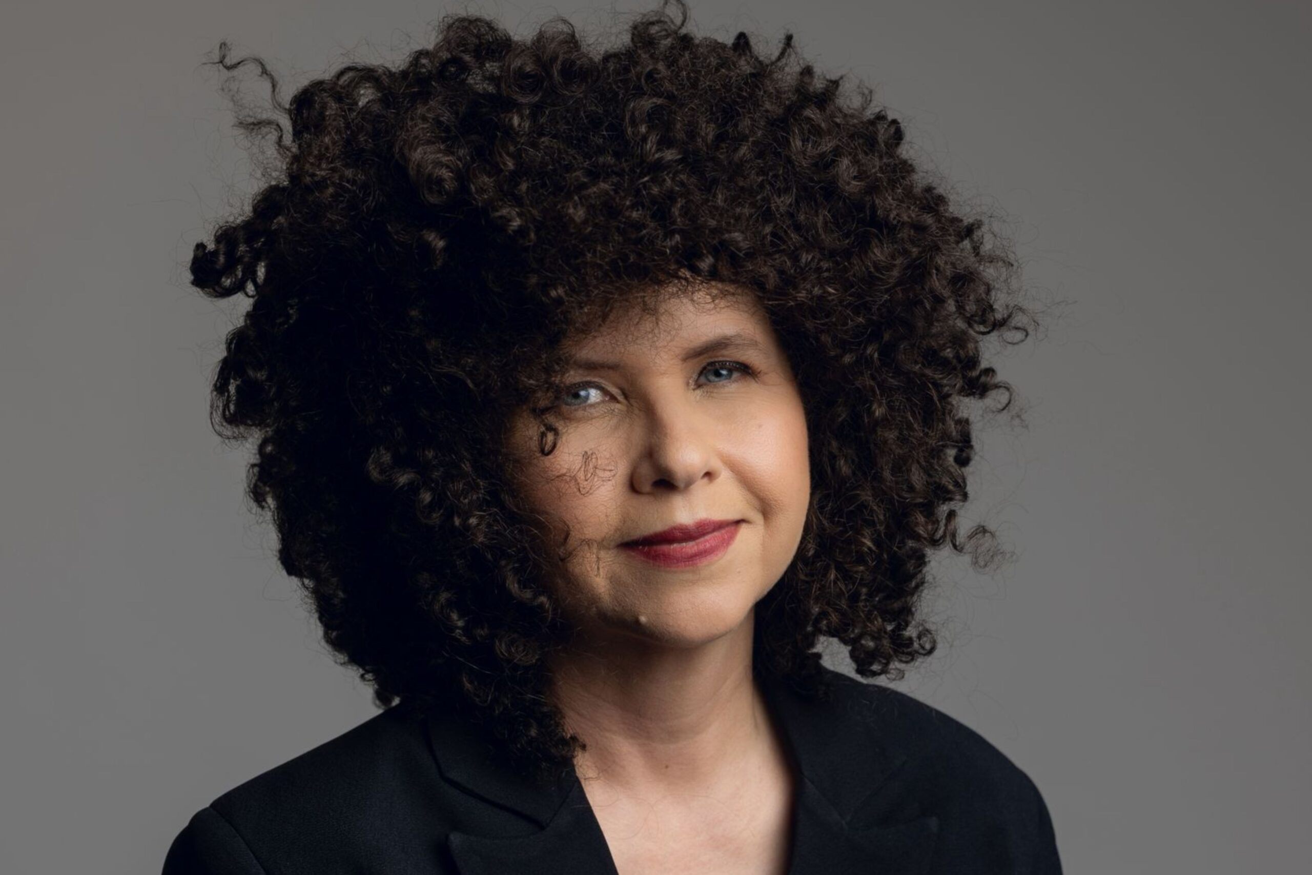 Roberta Campos apresenta novo repertório em três shows no Sesc 24 de Maio
