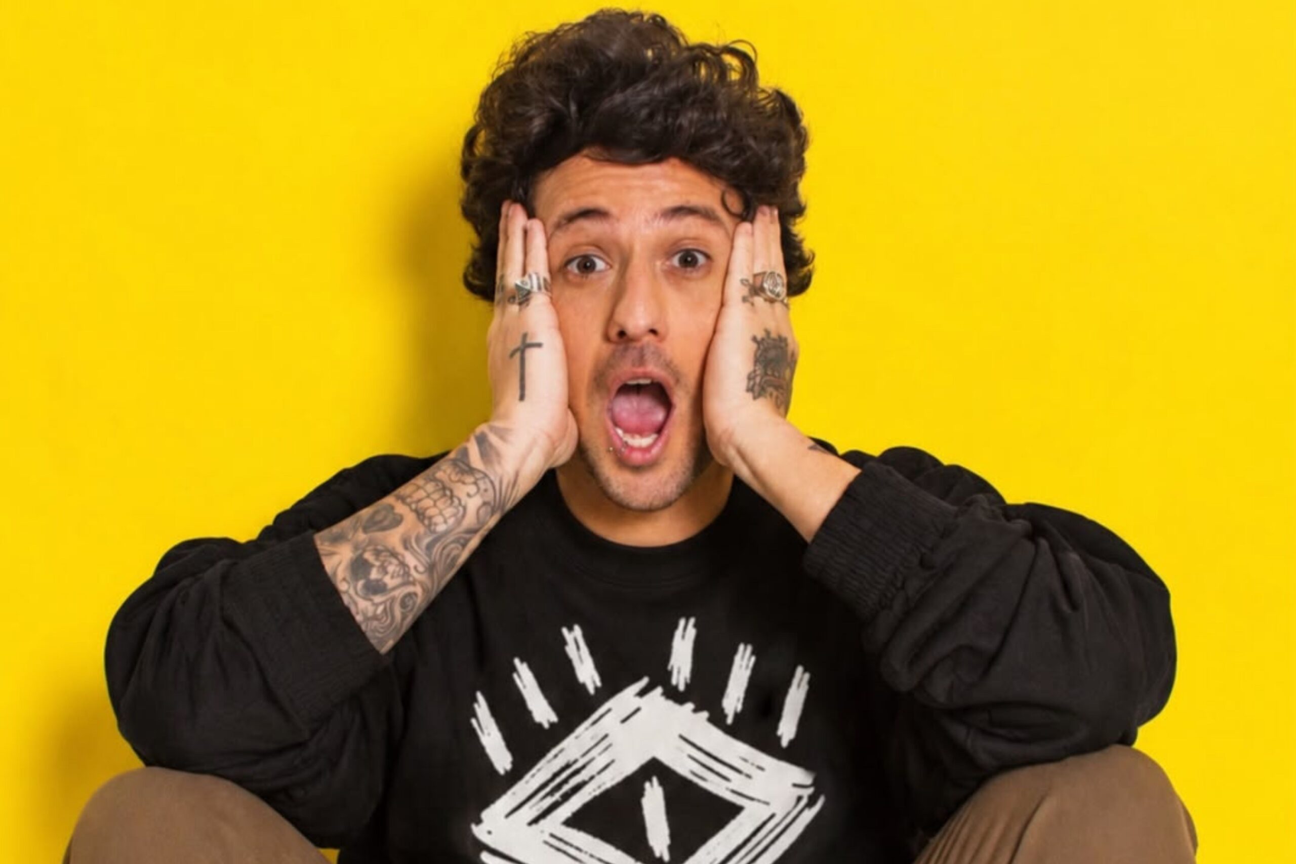 Tucho estreia set recheado de mashupsimprováveis pela Apple Music.
